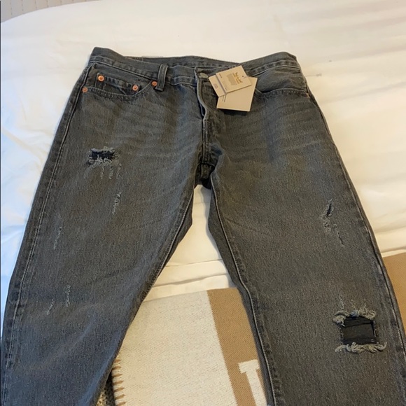 Brand new Levi black washed denim jeans. - Picture 7 of 8